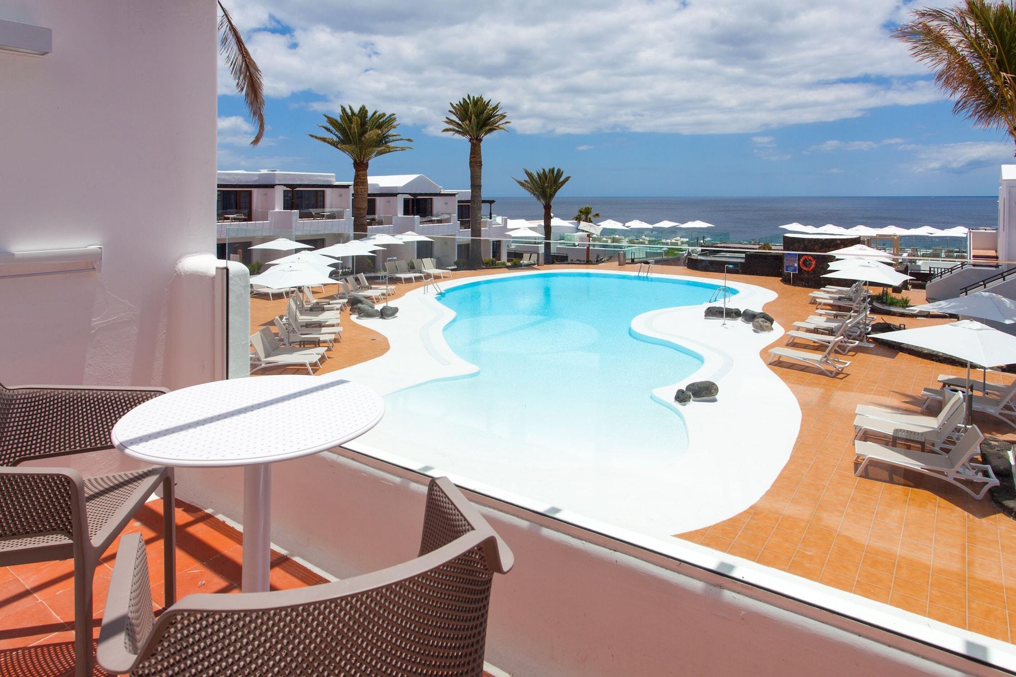 R2 Bahia Kontiki 4*