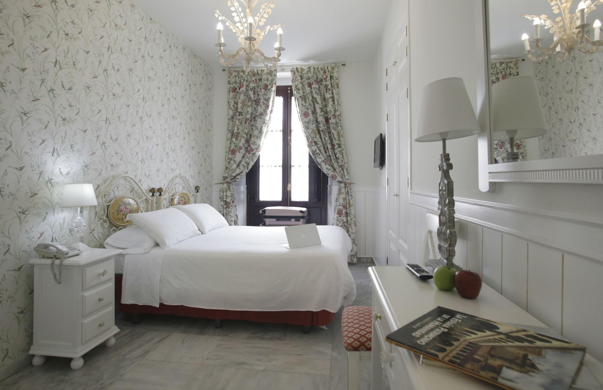 Hotel Basic Puerta De *
