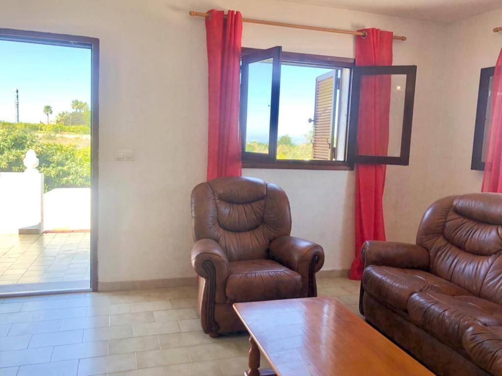 Con Piscina Y Barbacoa * Dénia