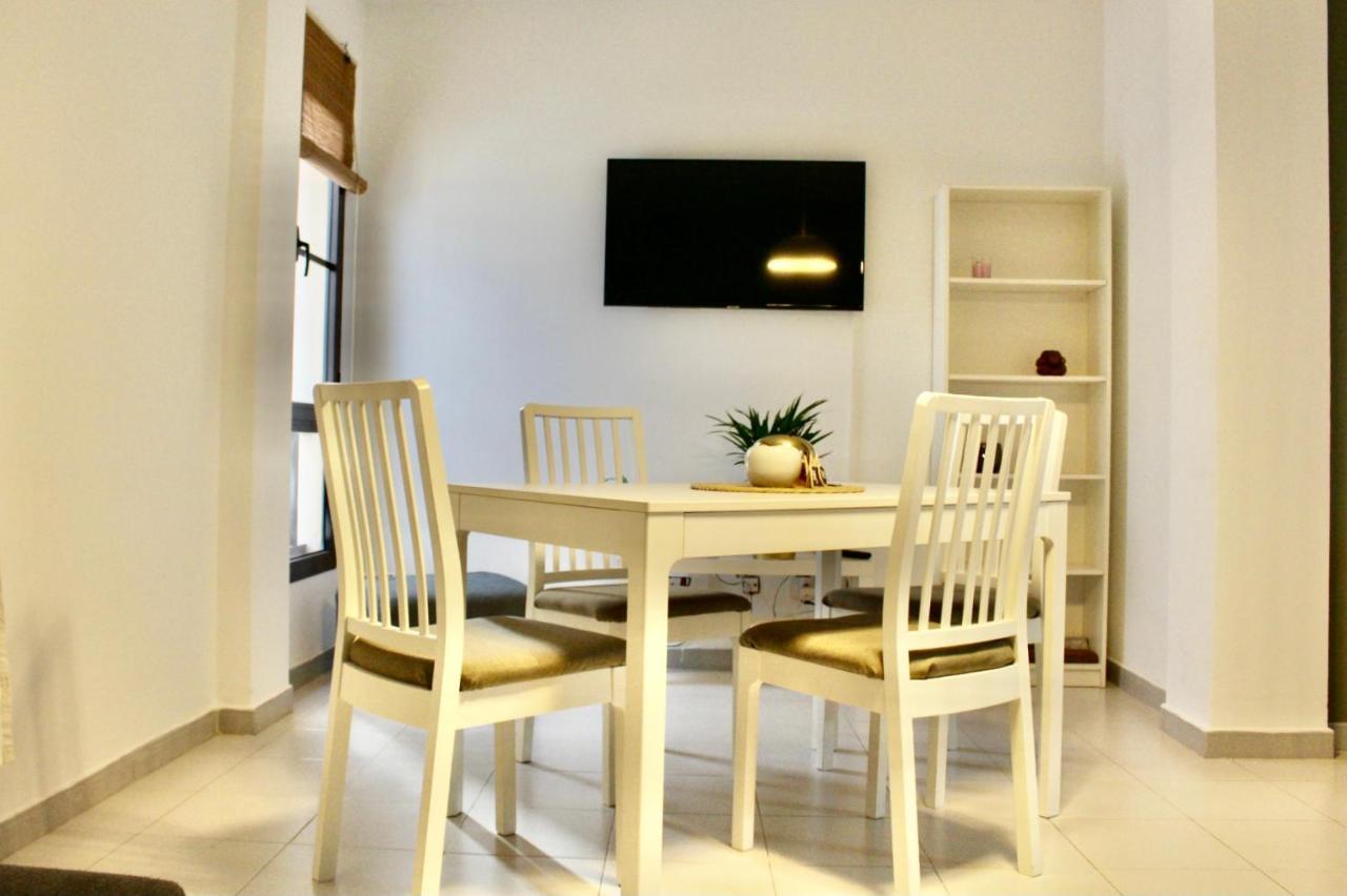 Charco San Gines Apartment *