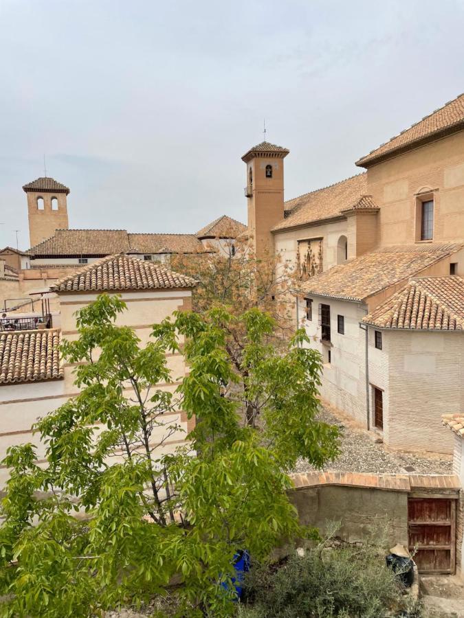 Santa Isabel La Real 3*