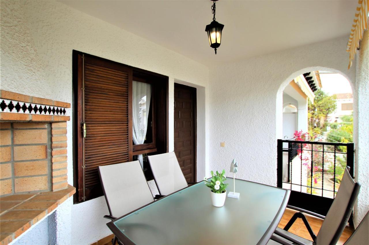 Сasa de vacaciones Adosado En Angius, Con Piscina Comunitaria Dehesa de Campoamor (Orihuela Costa)