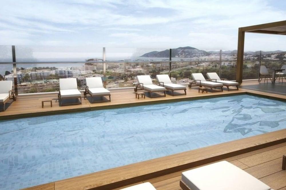 Casa Luis Apartahotel