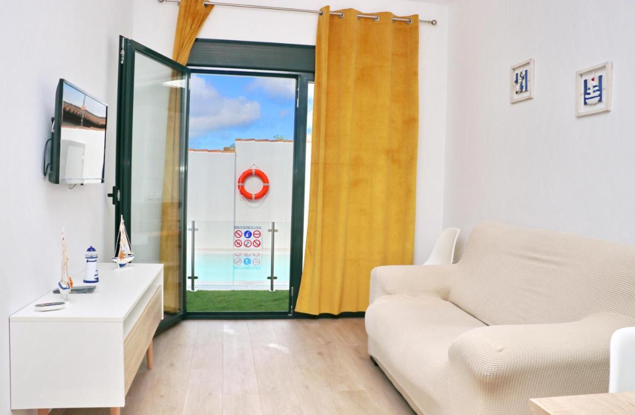 Casa Con Piscina De Agua Salada Iii * Conil De La Frontera