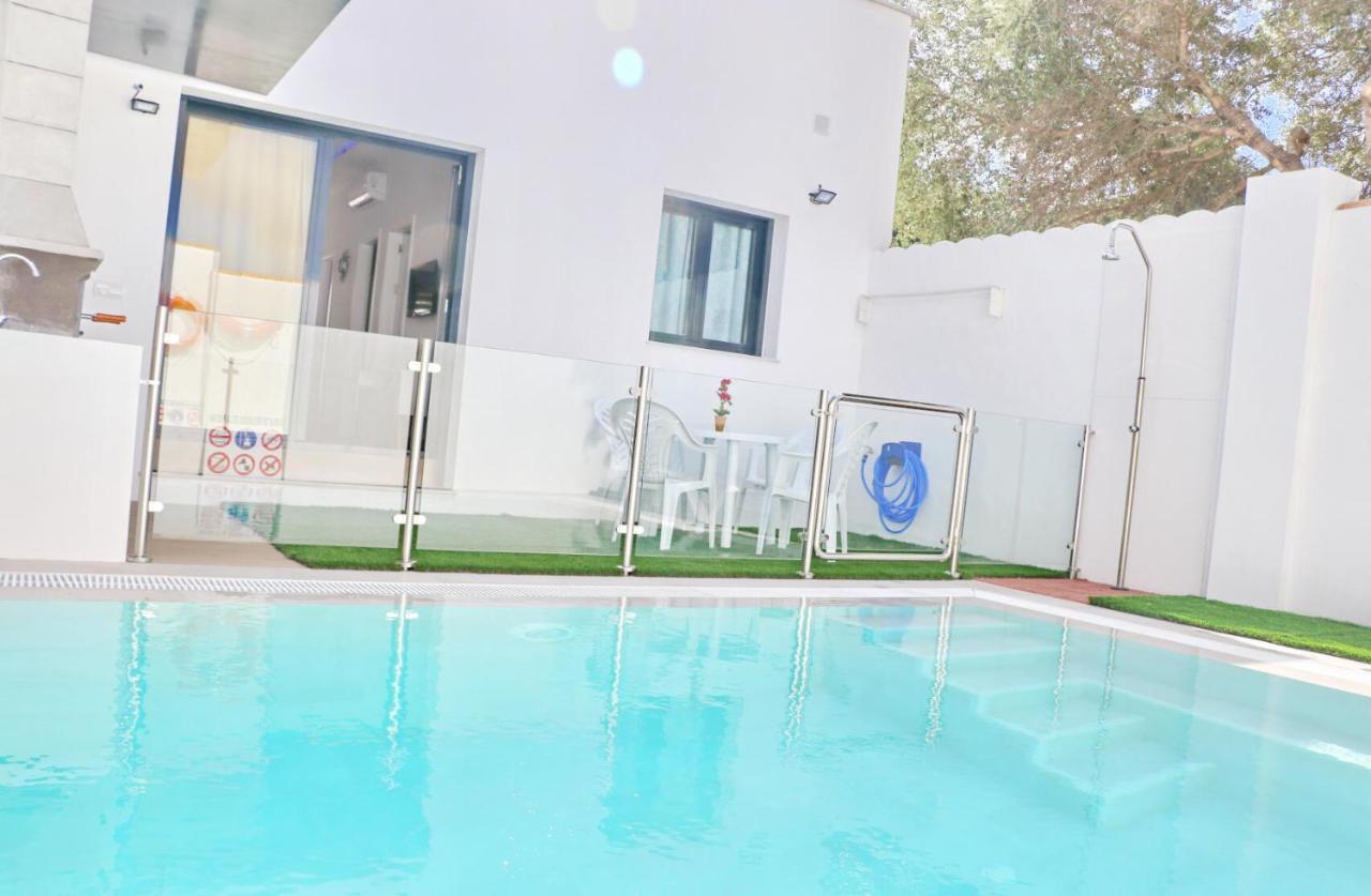 Holiday home Casa Con Piscina De Agua Salada Iii