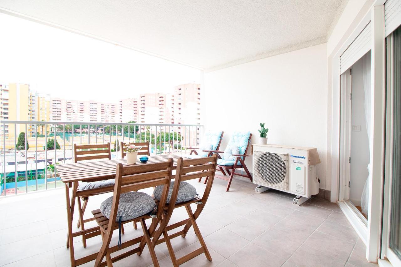 Global Properties, Nuevo En La Playa De Apartment *