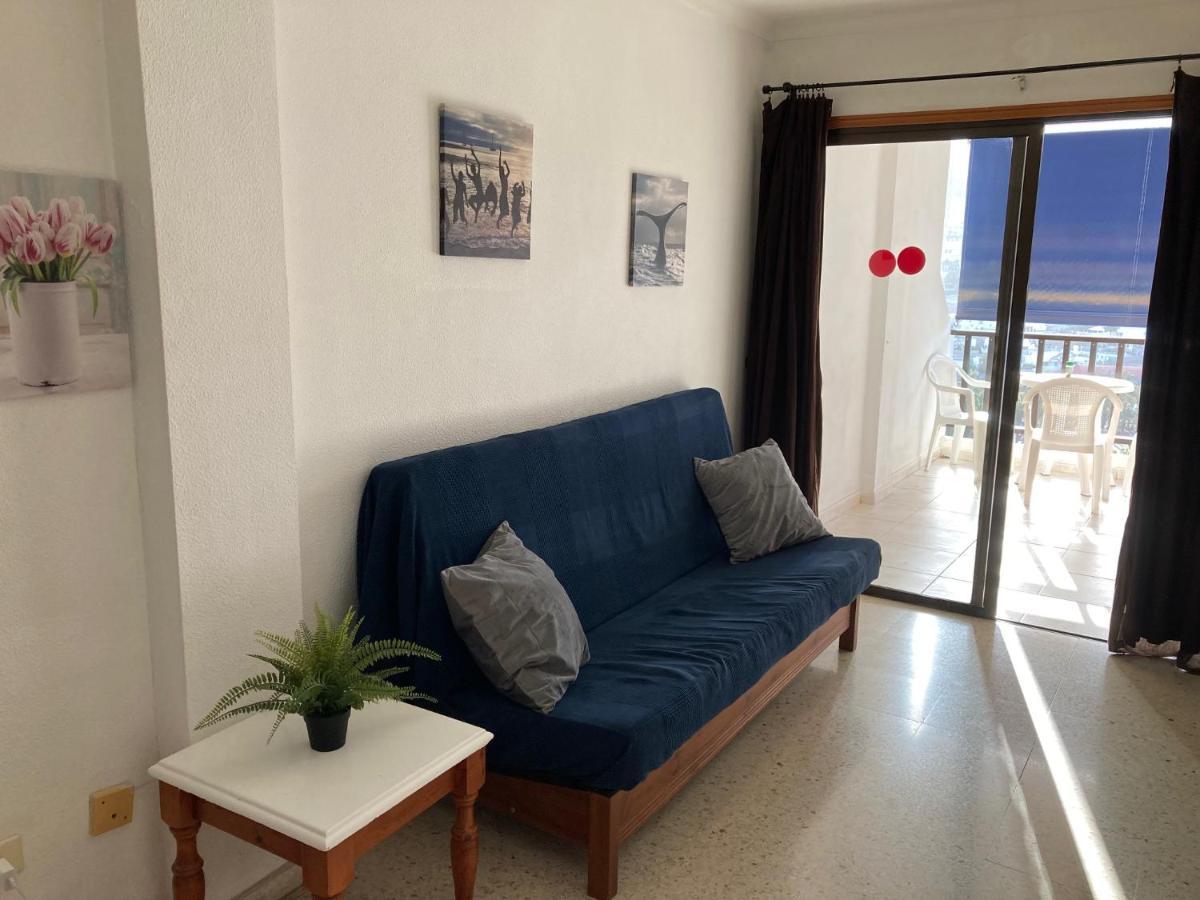 Spacious Flat With Ocean View Apartment