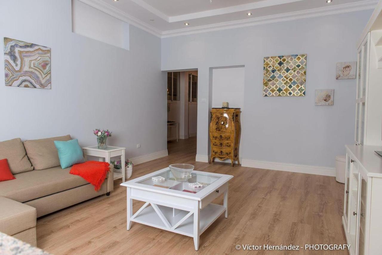 Flatguest Living House *