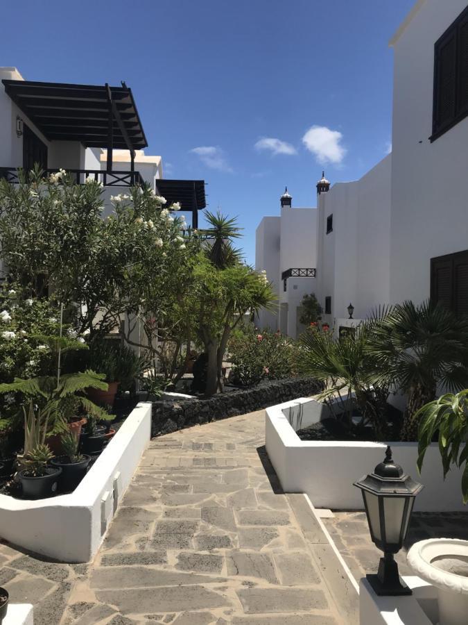 Apartment Hogar Palmera With Pool & Playa Honda (Lanzarote)