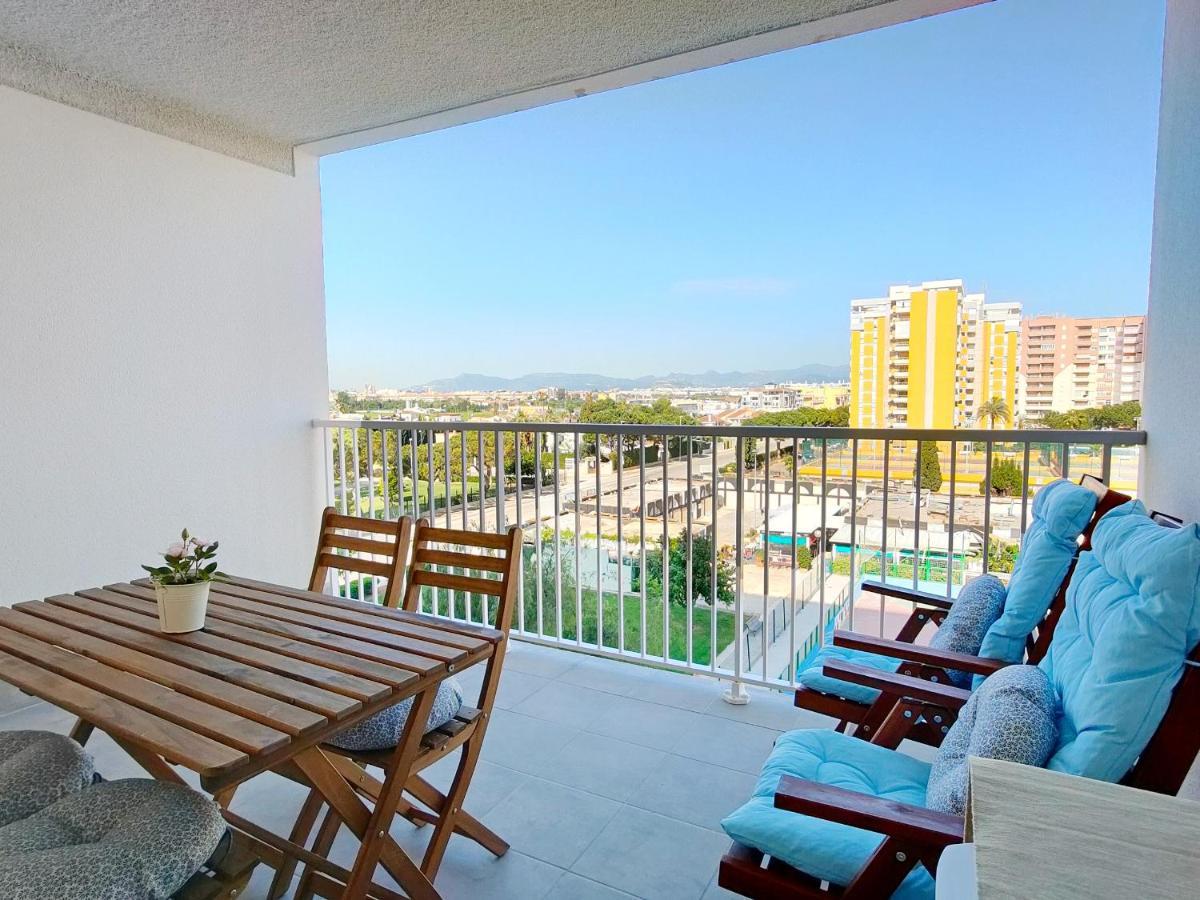 Apartment Global Properties, Nuevo En La Playa De