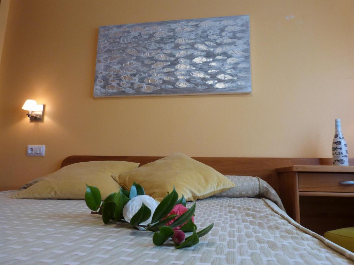 Pereirina Guest house Cee