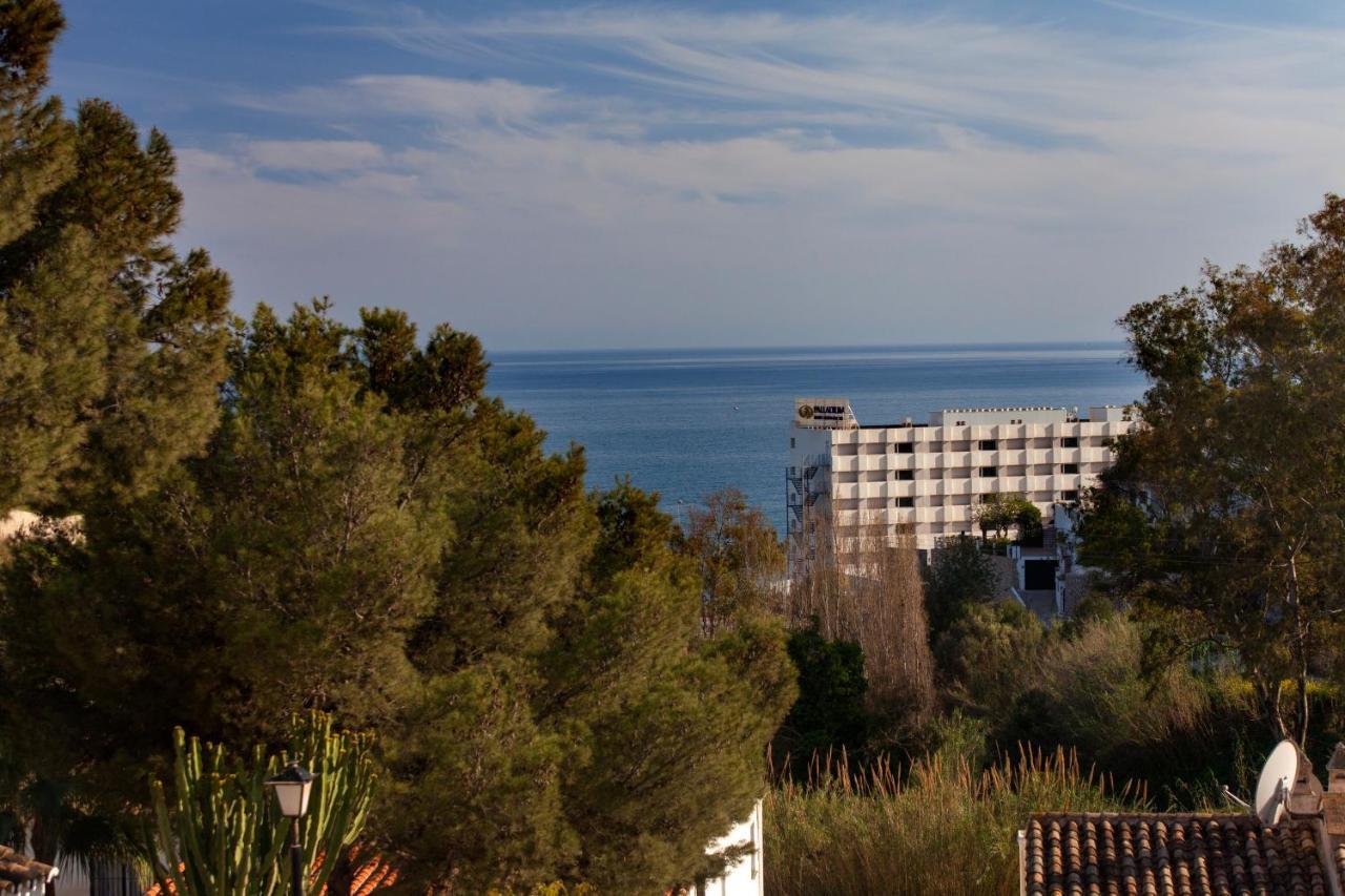 Agradable Adosado Con Piscina La Hidalga * Benalmádena