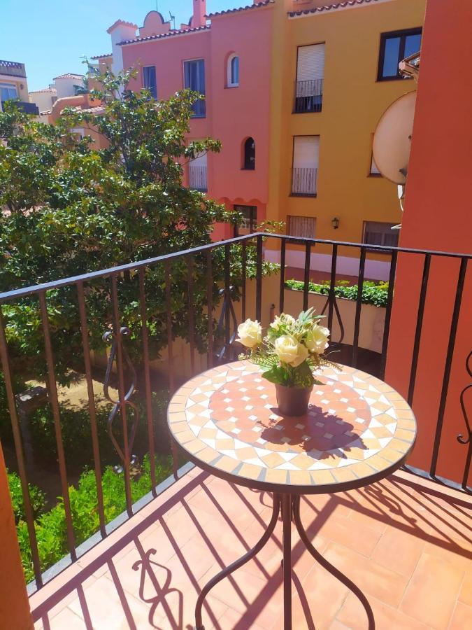Bonito Apartamento Muy Cerca De La Playa * Ampuriabrava