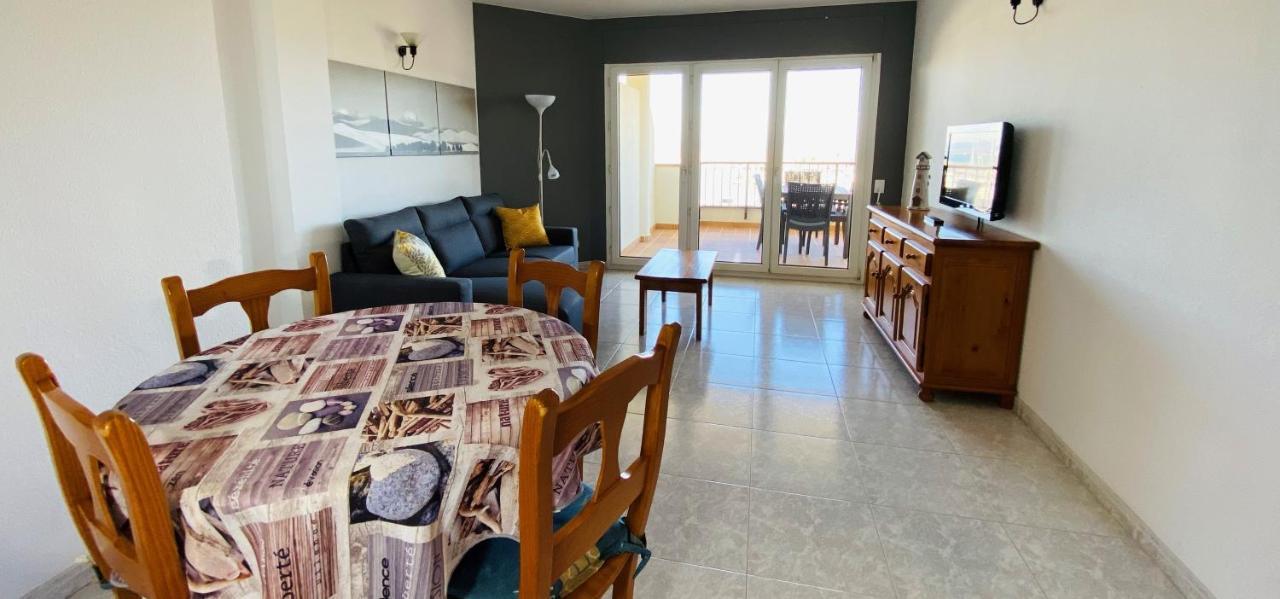 Club Nautic Apartamento *