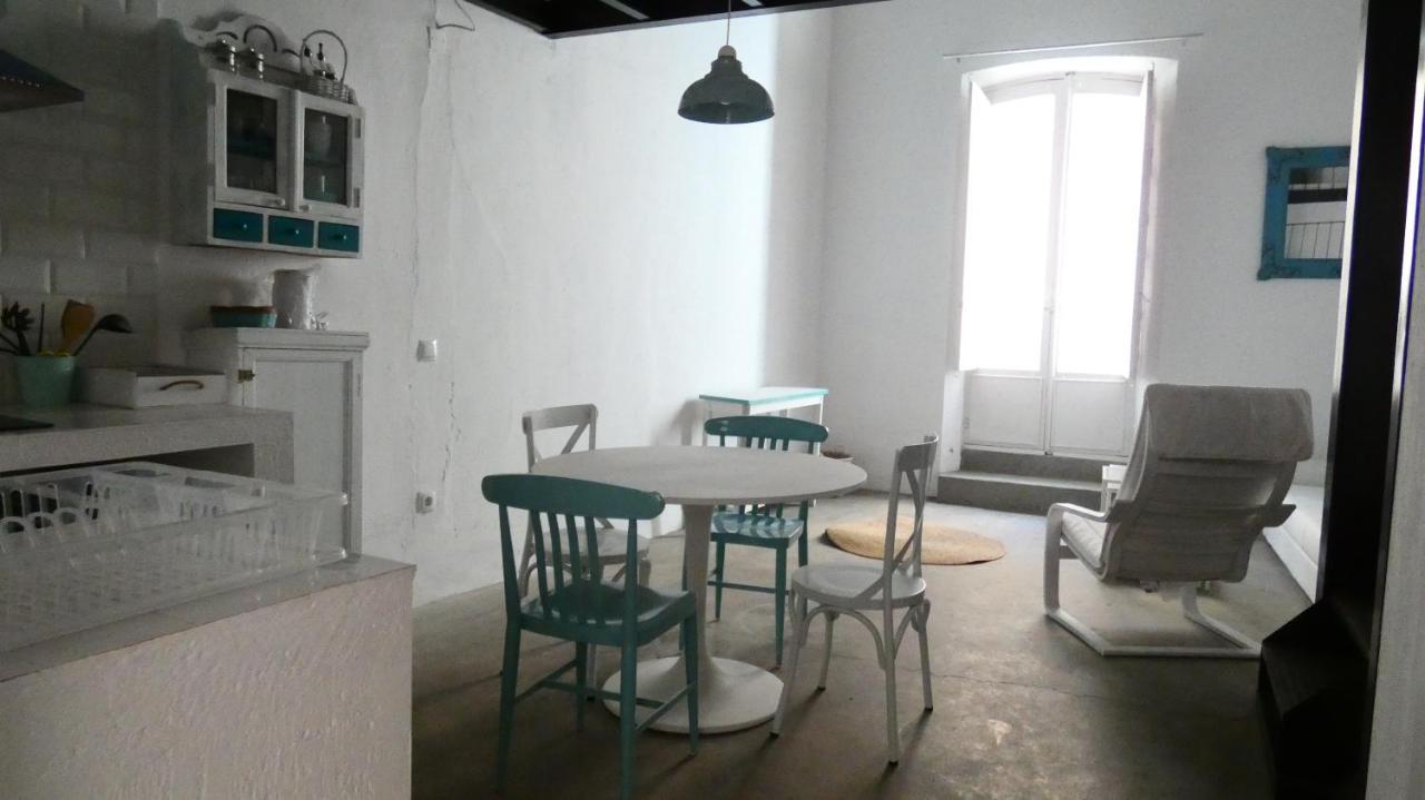 La Casa Azul Apartment *