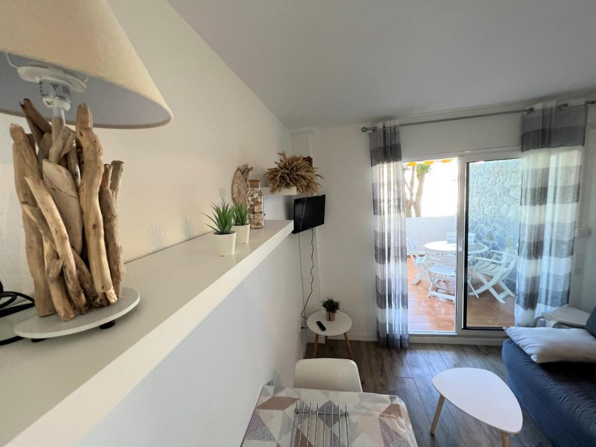 Apartment Interimmo Studio Poblat Tipic 01 Empuriabrava