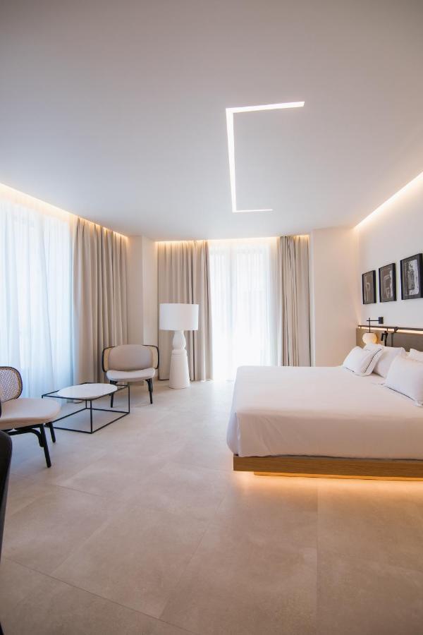 Myr Puerta Serranos Hotel Valencia