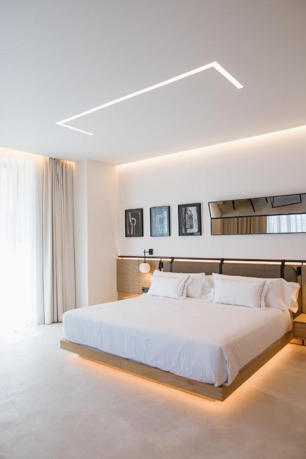 Myr Puerta Serranos Hotel 4*