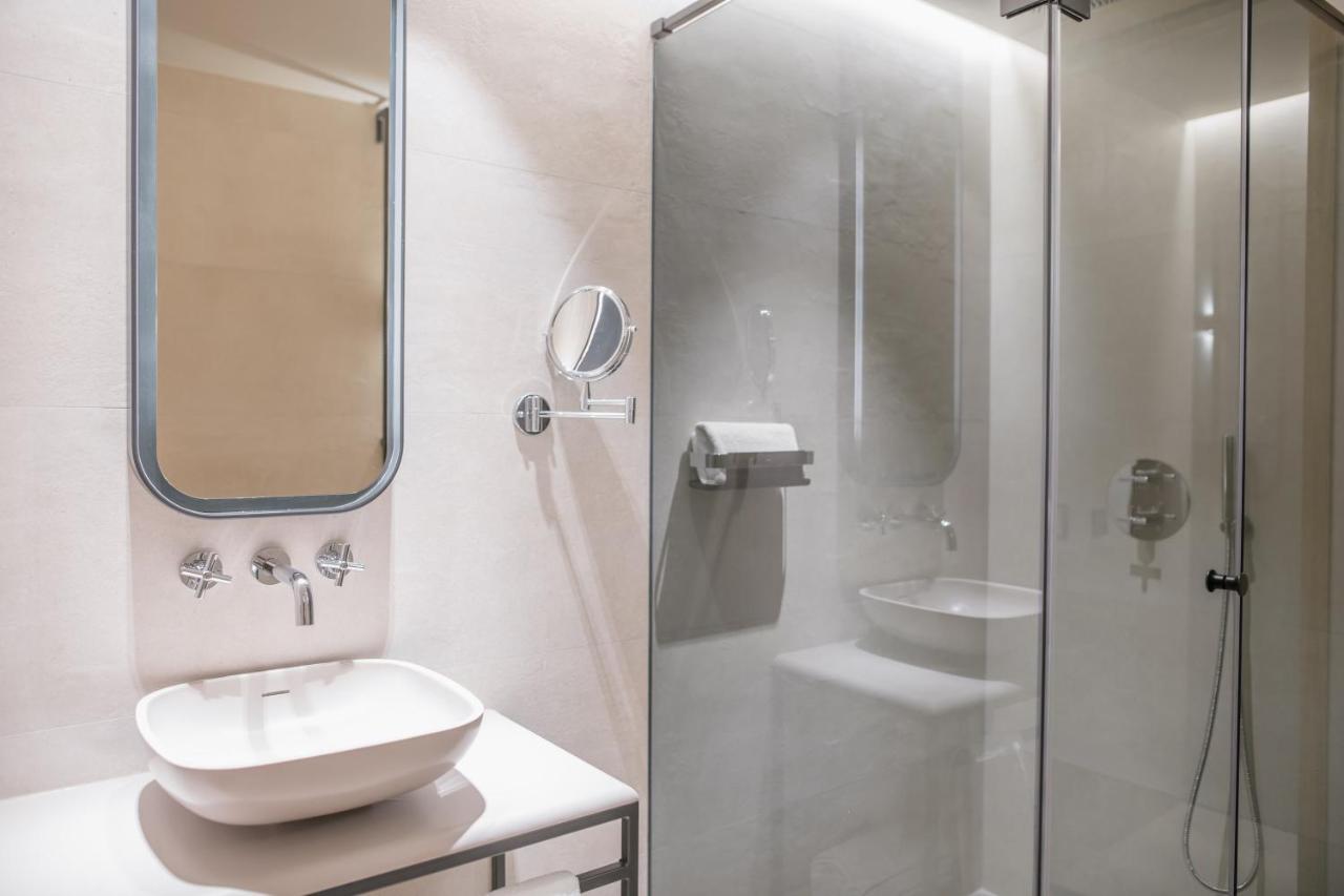 Myr Puerta Serranos Hotel