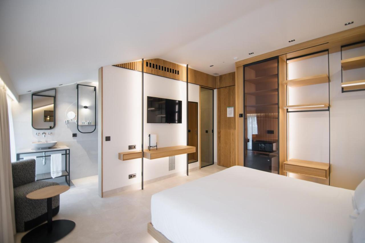 Myr Puerta Serranos 4*