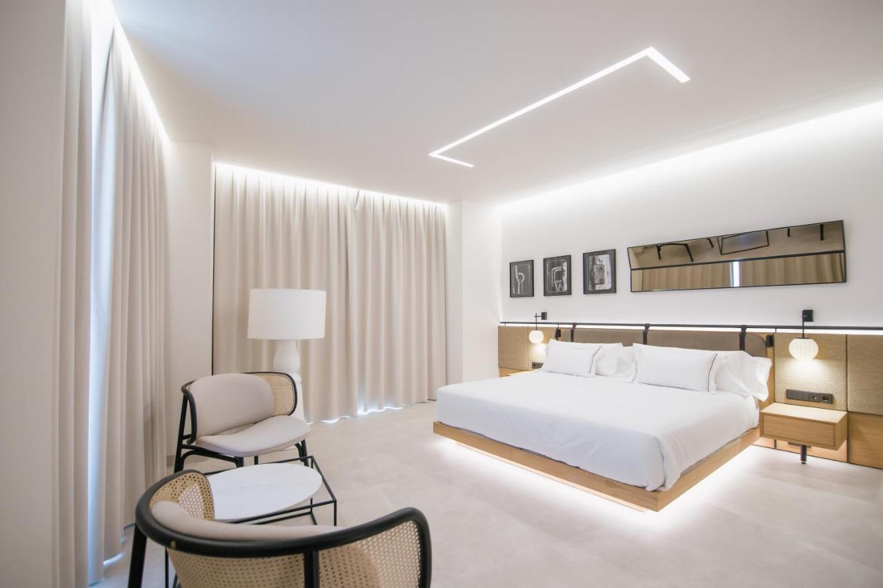 Myr Puerta Serranos 4*