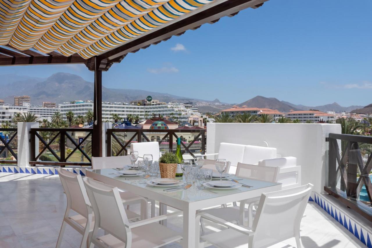 Santiago * Playa de las Americas (Tenerife)