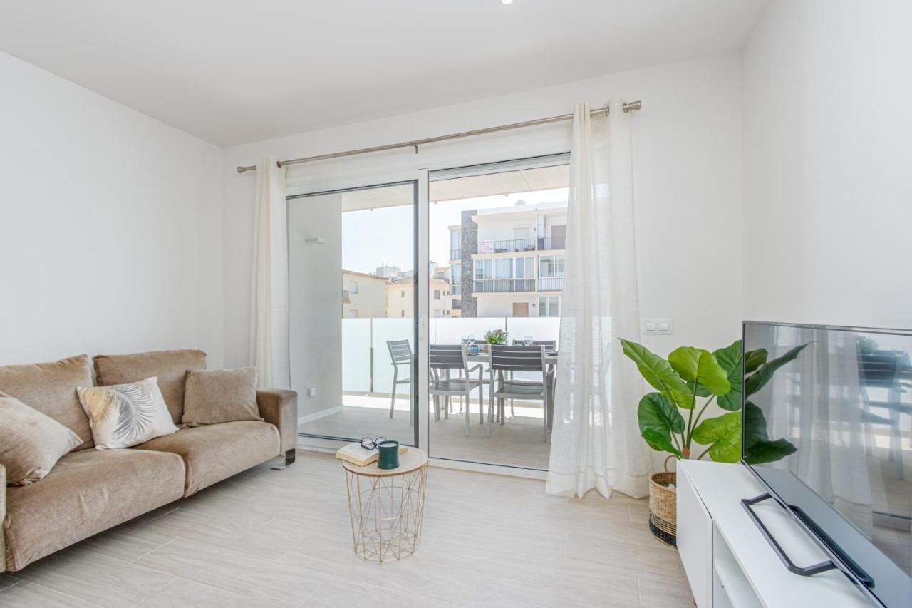 M A R I V E N T 03 Apartment *