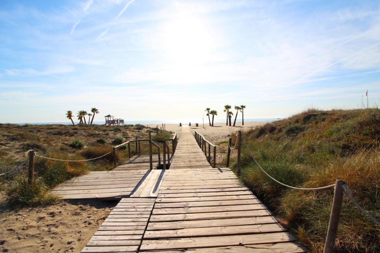 Global Properties, Practico Con Piscina En Residencial Brezo Canet Canet d'En Berenguer