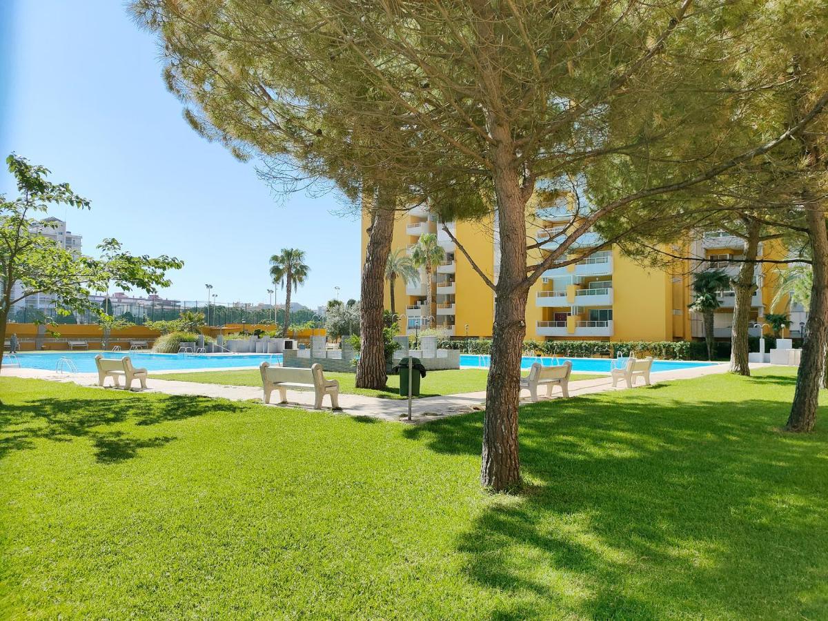 Apartamento Global Properties, Practico Con Piscina En Residencial Brezo Canet