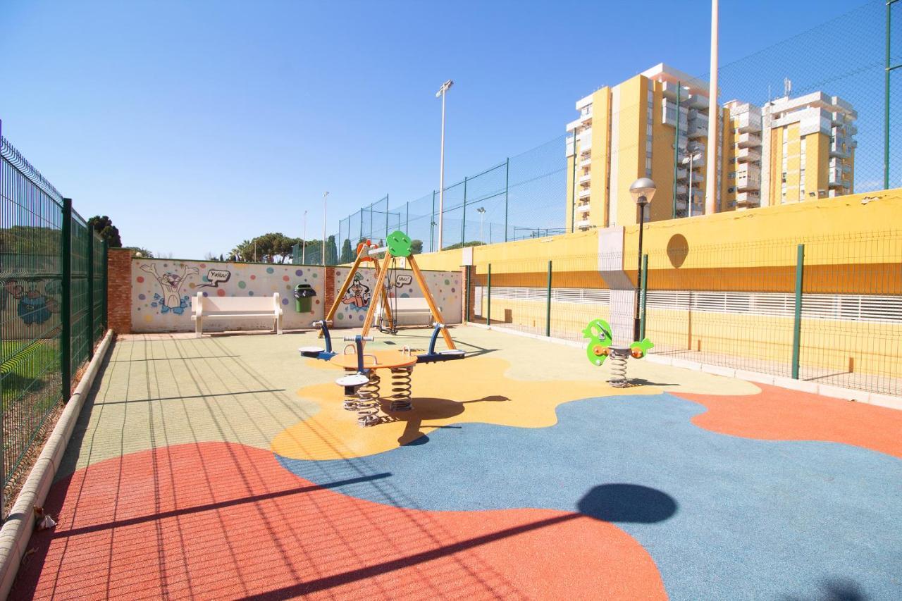 Apartamento Global Properties, Practico Con Piscina En Residencial Brezo Canet *
