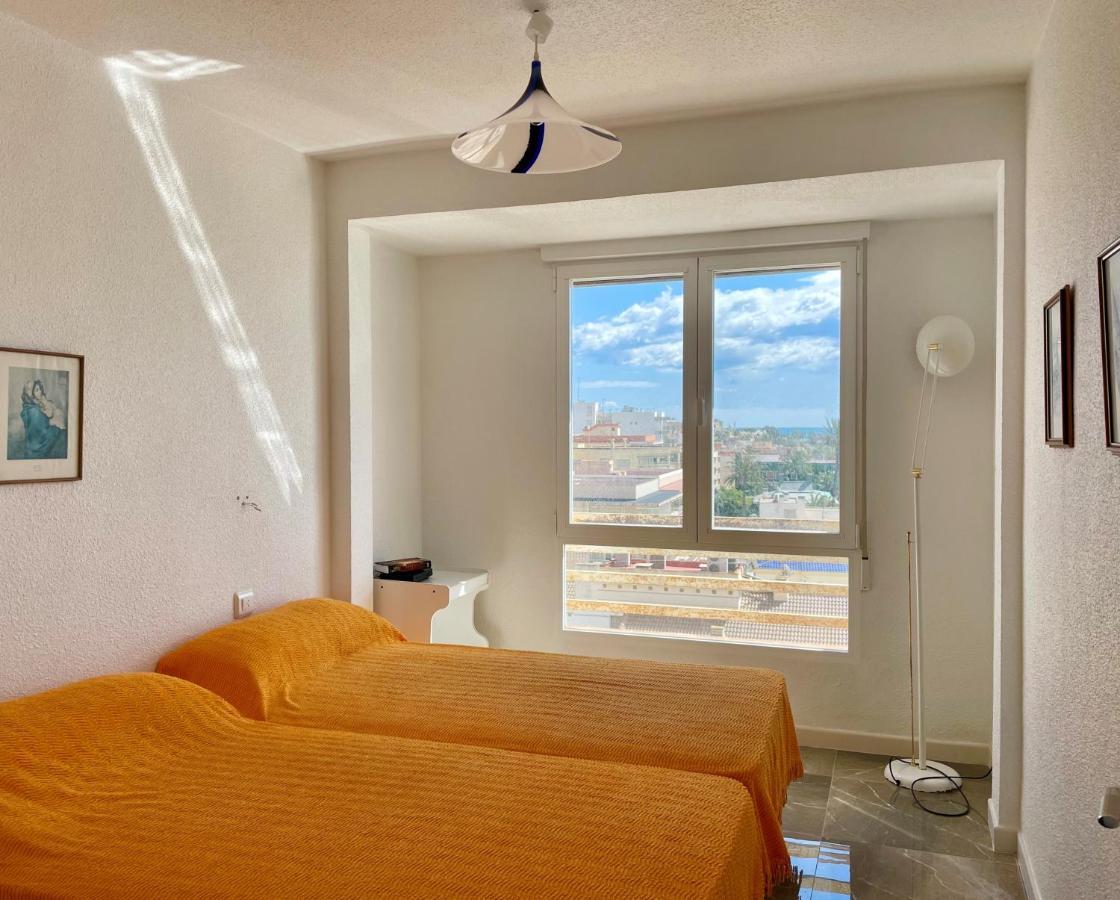 Apartamento Sea Breeze First Line By The Sea