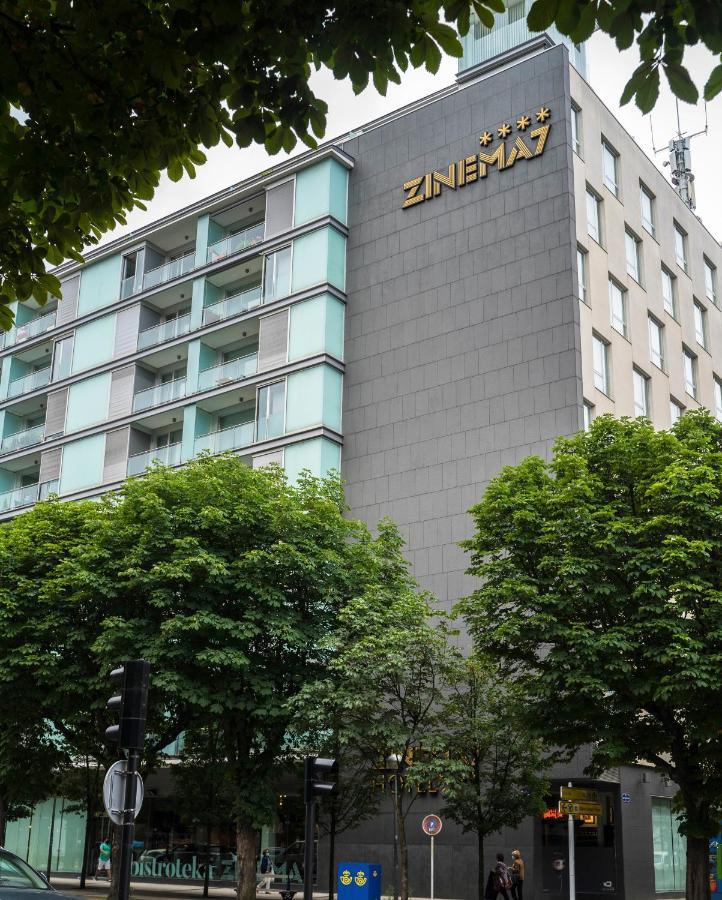 Hotel Zinema7