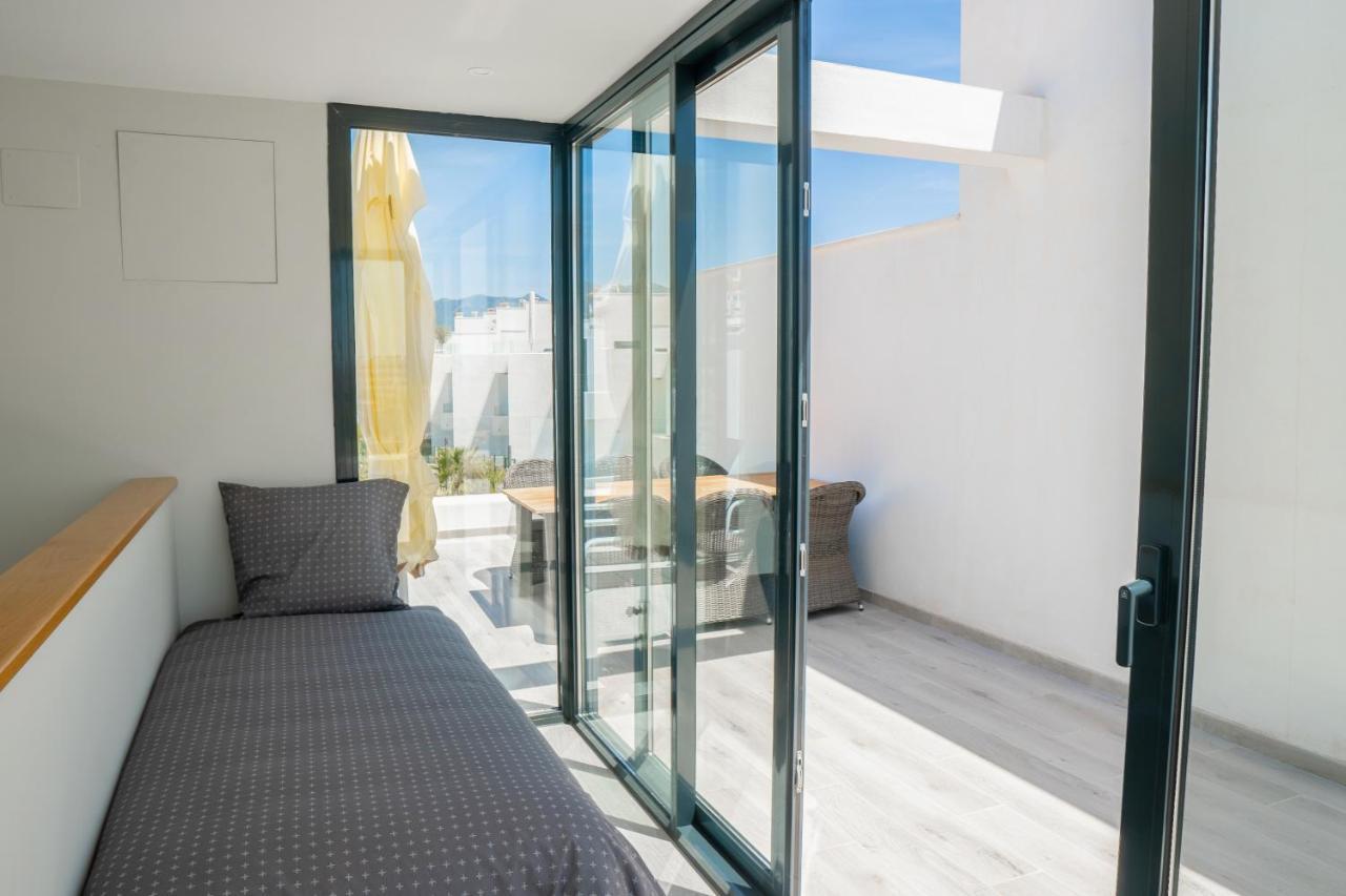 Сasa de vacaciones Stunning Villamar, Next To The Beach
