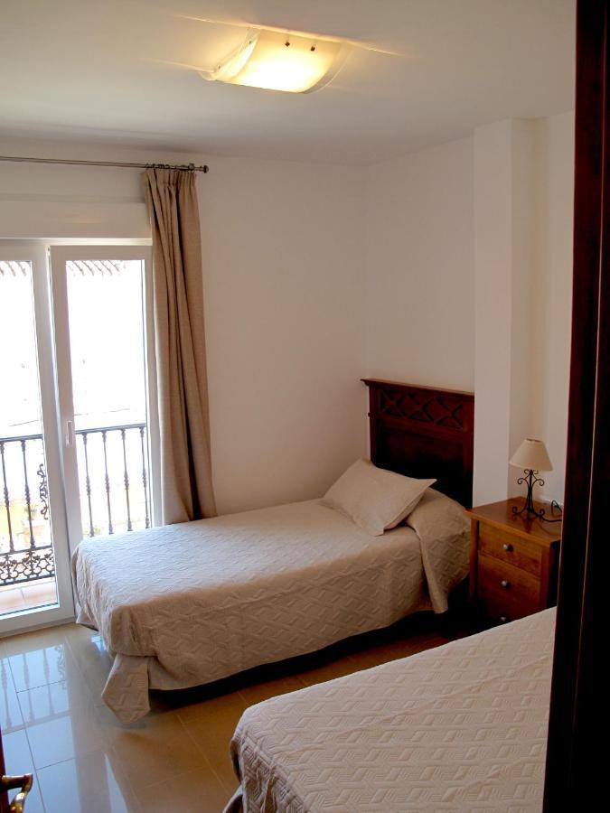 Acantilados De Apartment Maro