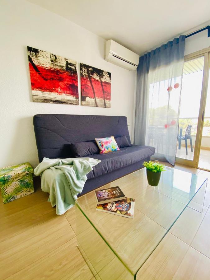 Cozy With Swiimming Pool En Apartment *