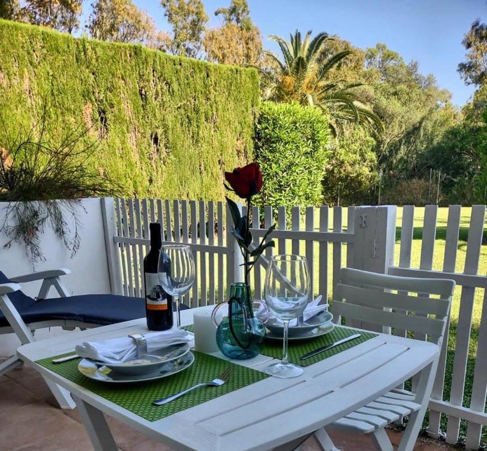 Puerto Banus Beachfront Retreat: Terrace, Pool & Tennis Apartment Marbella