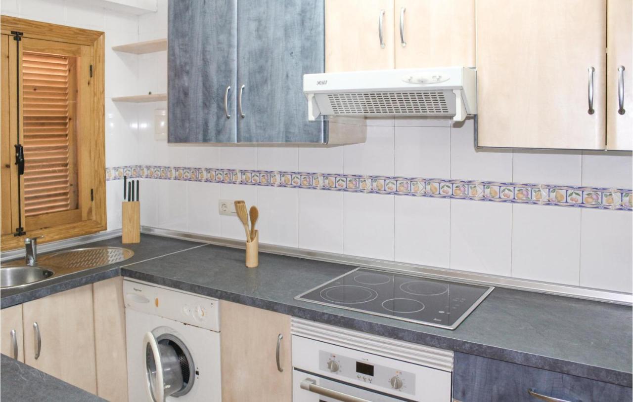 Apartamento 2 Bedroom Cozy In