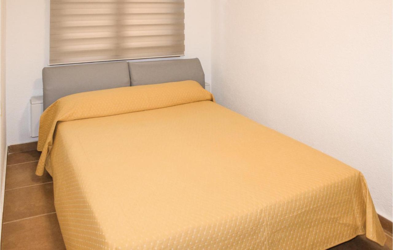 2 Bedroom Cozy In Apartamento *