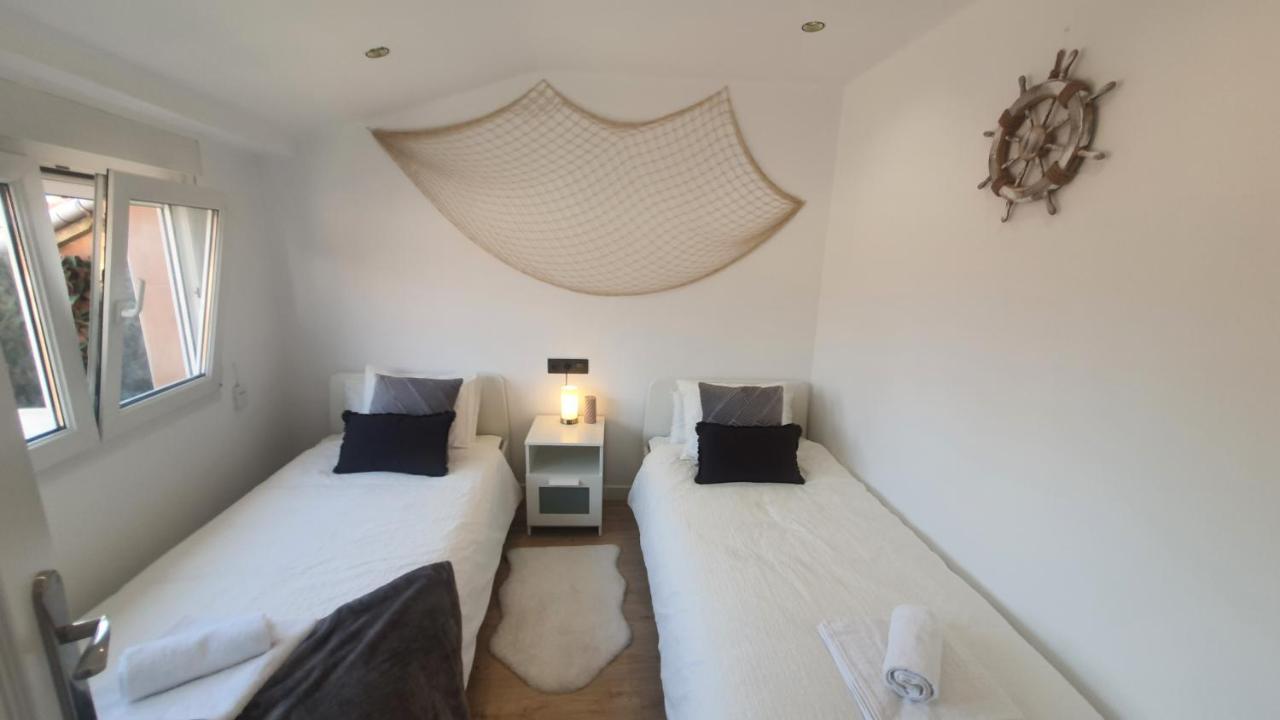 Apartamento Terrazas De Güeli 6 Pax Wifi · Garaje · Vistas *