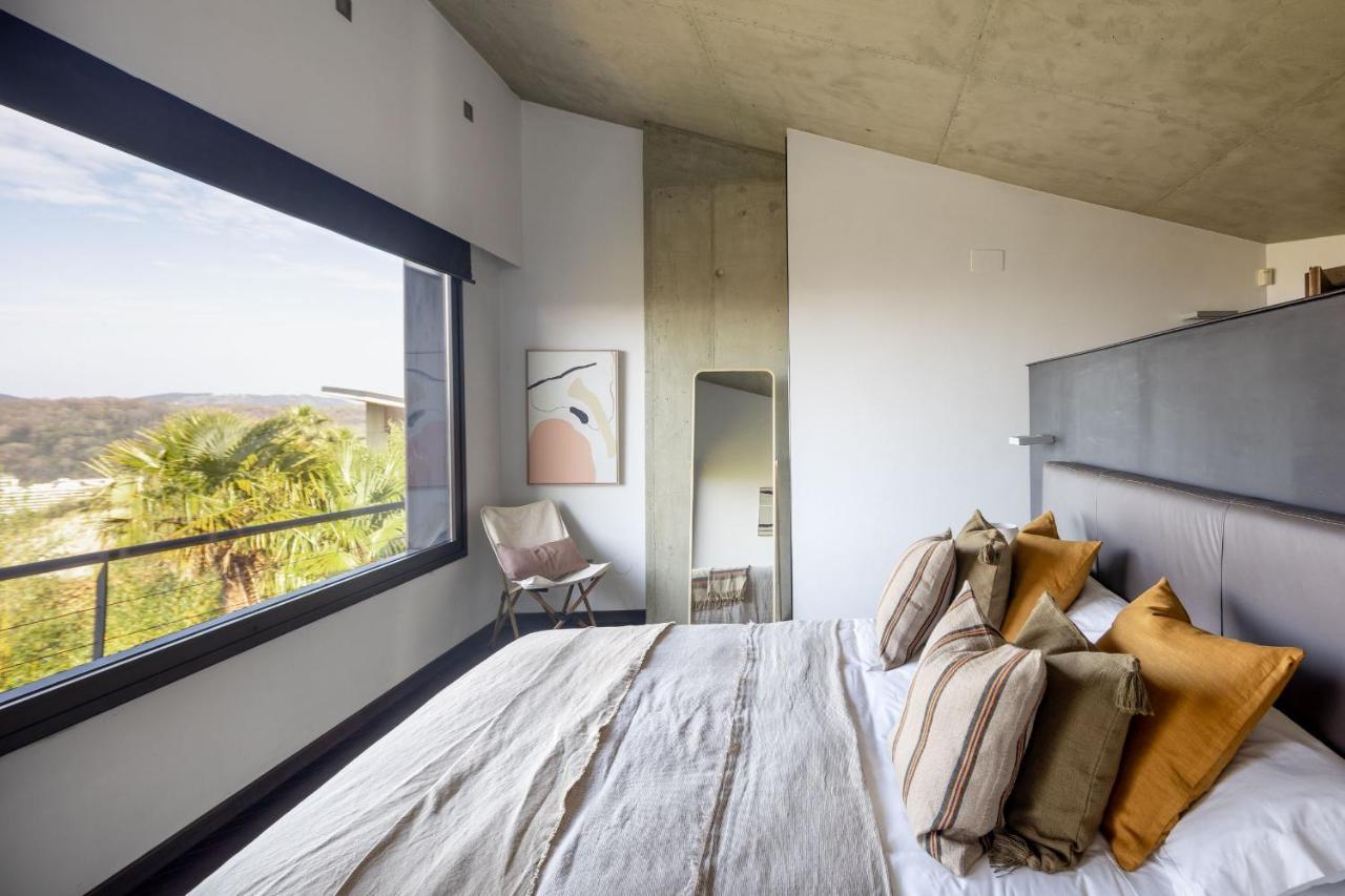 Villa Amazing In By Sanse Holidays *