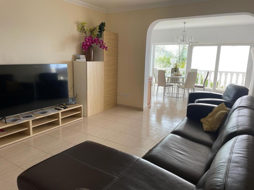 Carioca - With Private Pool, Marvelous Garden And Amazing Ocean View Sauzal