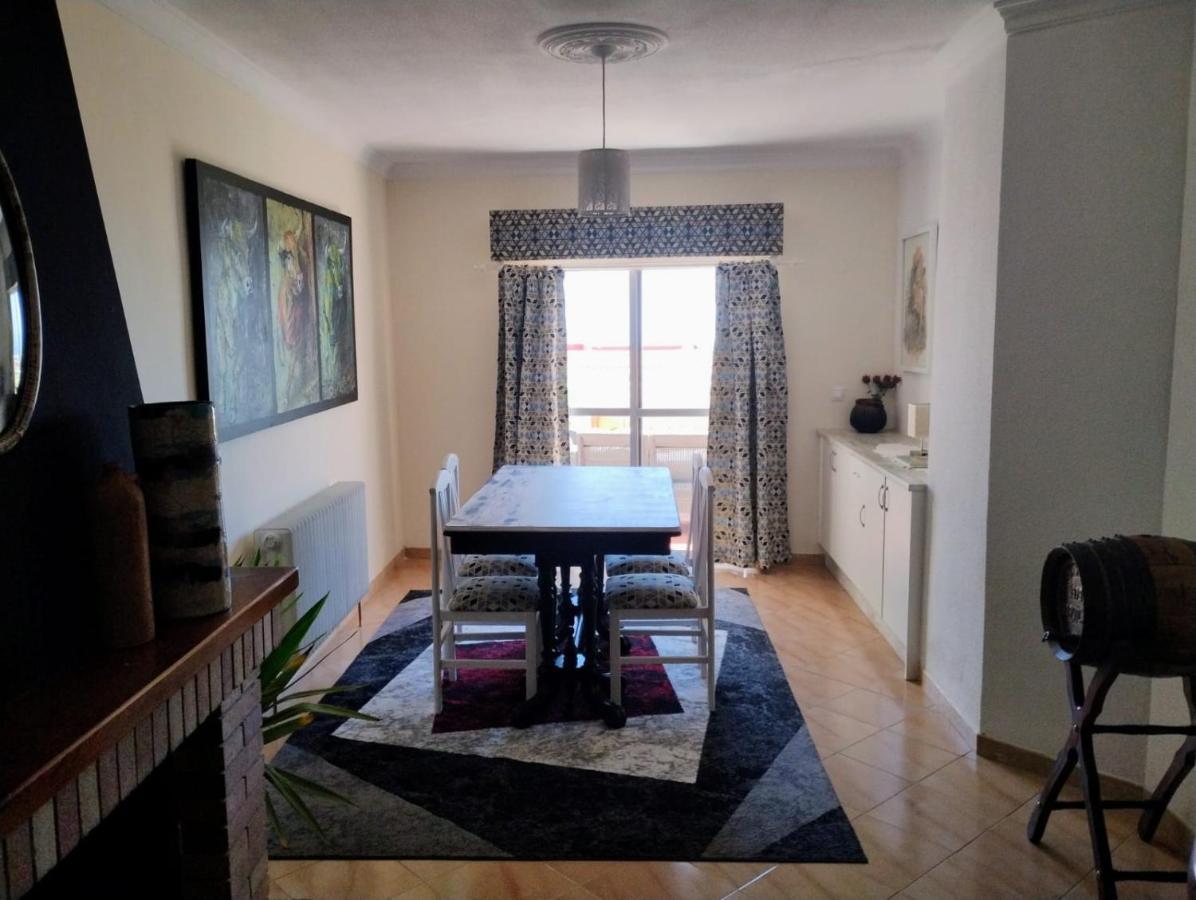Homestay Casa Arte De *