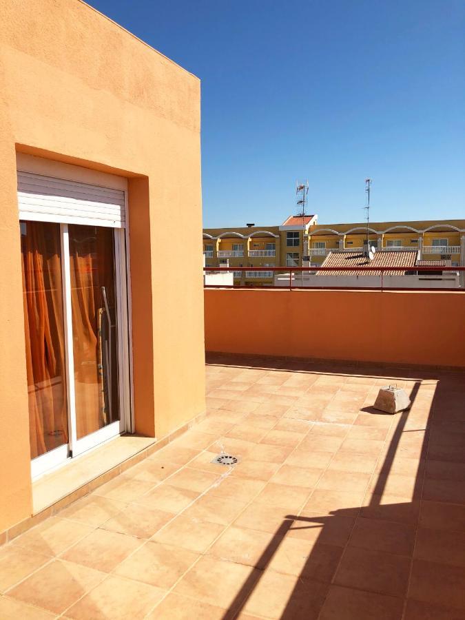 Magnífico ático, Enorme Terraza, Playa Y Párking. Apartamento Peñíscola