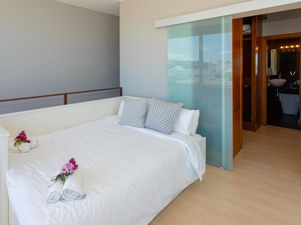 Alma Villa Tias