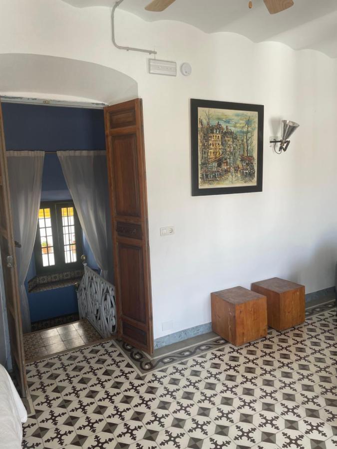 Meson La Hospederia Bed & Breakfast *