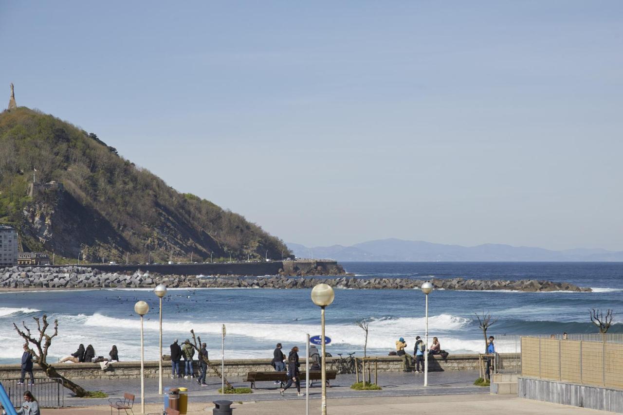 Always Easy I Sagues * San Sebastian