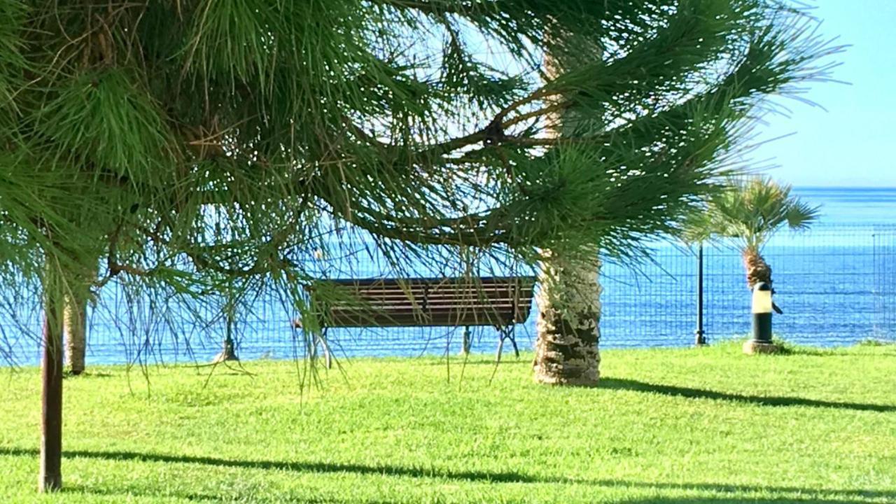Apartamento Mi Capricho 171 Beachfront In The Costa Del Sol