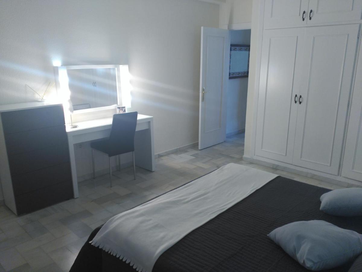Bajo Naturista A Pie De Playa. Apartamento Vera