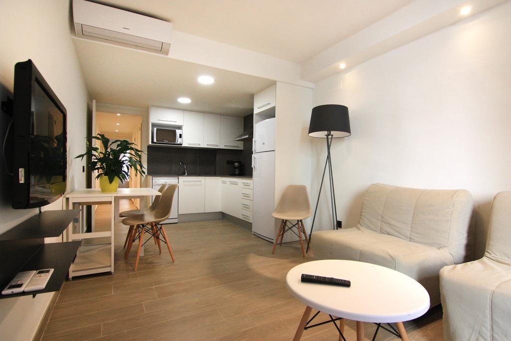 Hotel Raval De La Mar