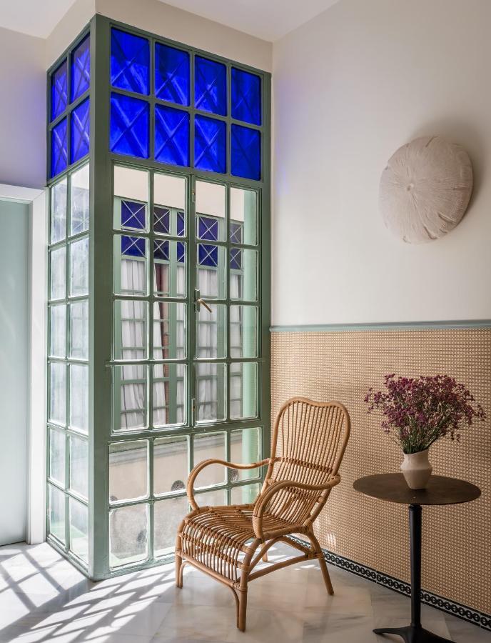 Hotel Bypillow Abril Seville